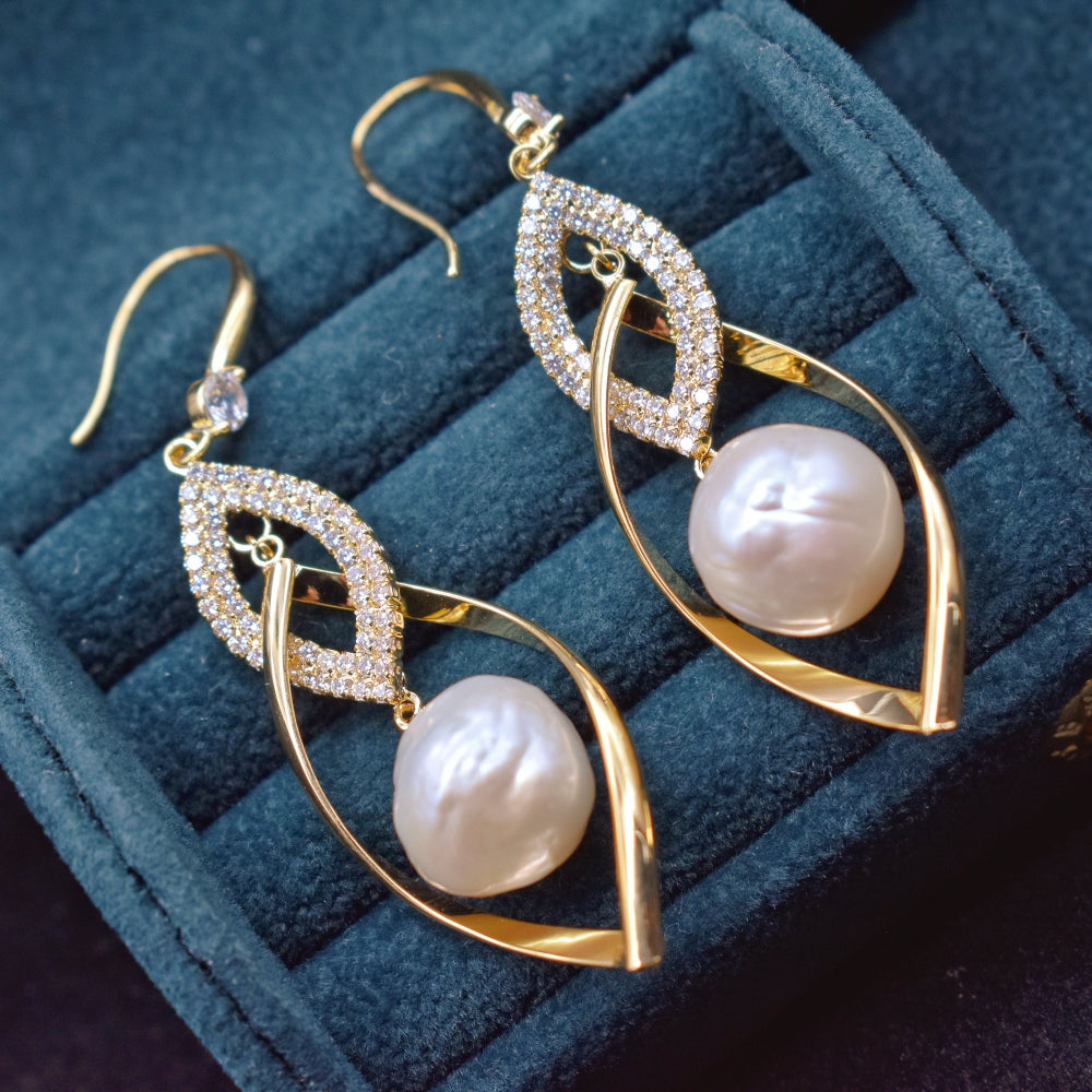 Freshwater Pearl Hook Earrings - Eugenie - Akuna Pearls