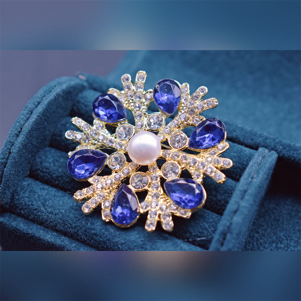 Freshwater Pearl Brooch - Blue Snowflake - Akuna Pearls