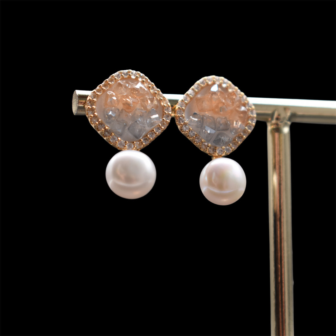 Freshwater Pearl Stud Earrings - Sunset Sea - Akuna Pearls