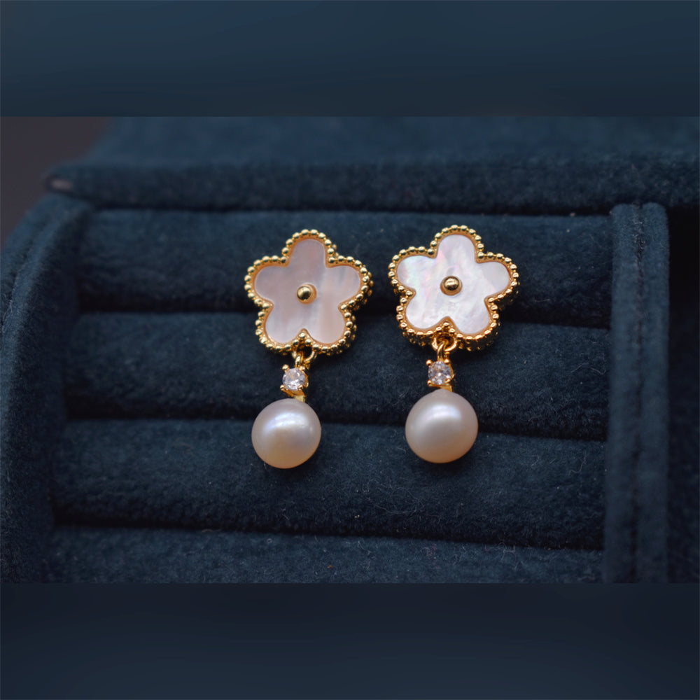 Freshwater Pearl Stud Earrings - Shell Flower - Akuna Pearls