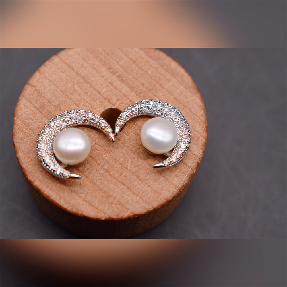 Freshwater Pearl Stud Earrings - Silver Crescent - Akuna Pearls