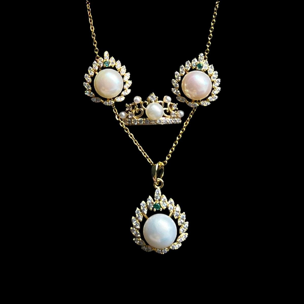 Freshwater Pearl Necklace, Earrings and Ring Gift Set - Cyra - Akuna Pearls