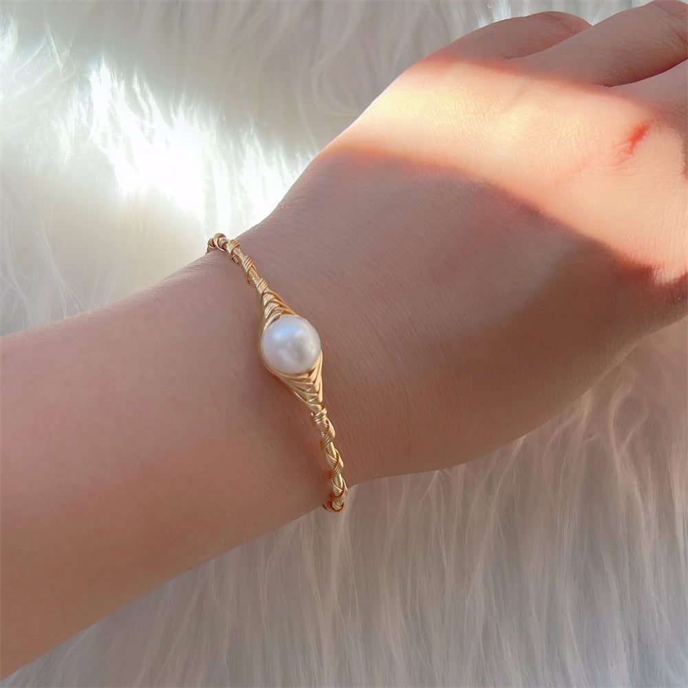 Freshwater Pearl Bangle - Samantha - Akuna Pearls