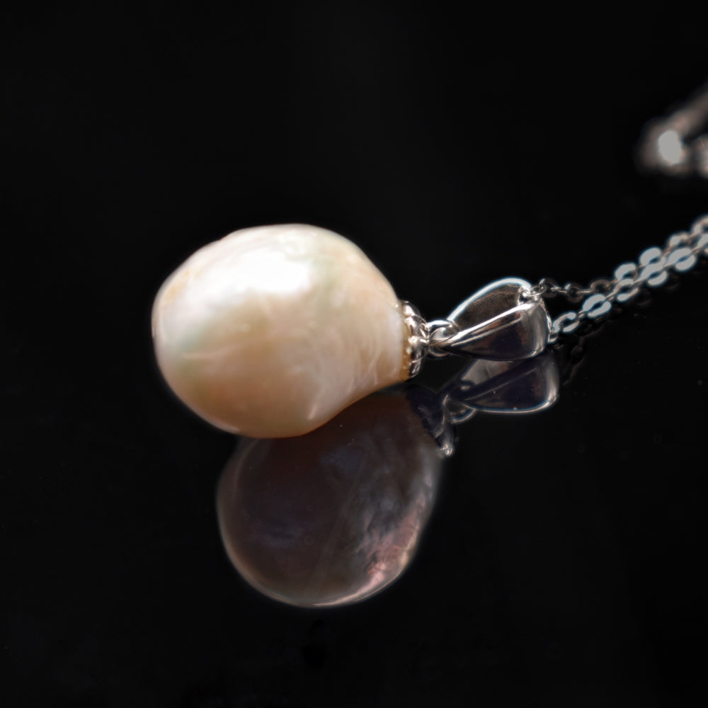 Baroque Pearl Pendant Necklace - Ego - Akuna Pearls