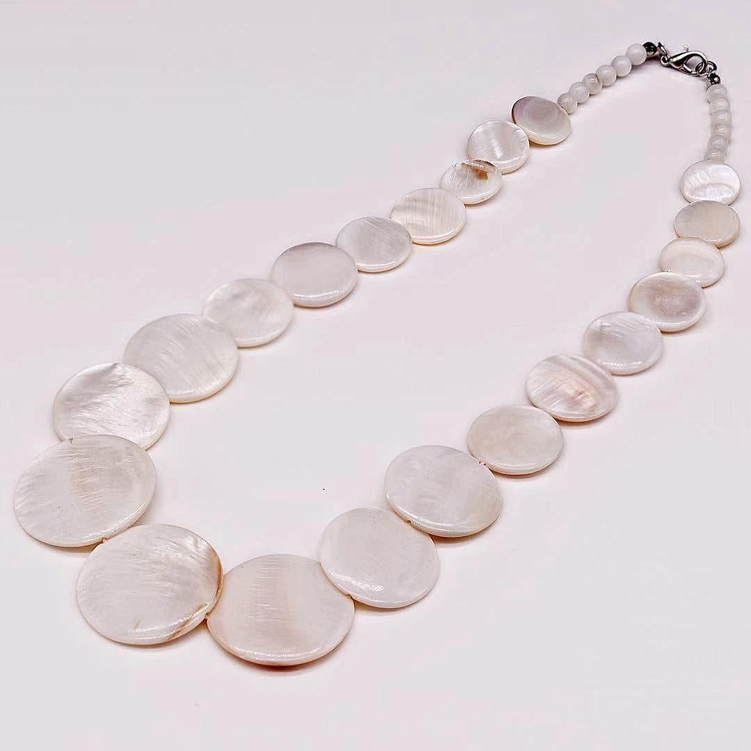 Mother of Pearls Necklace - Circle - Akuna Pearls