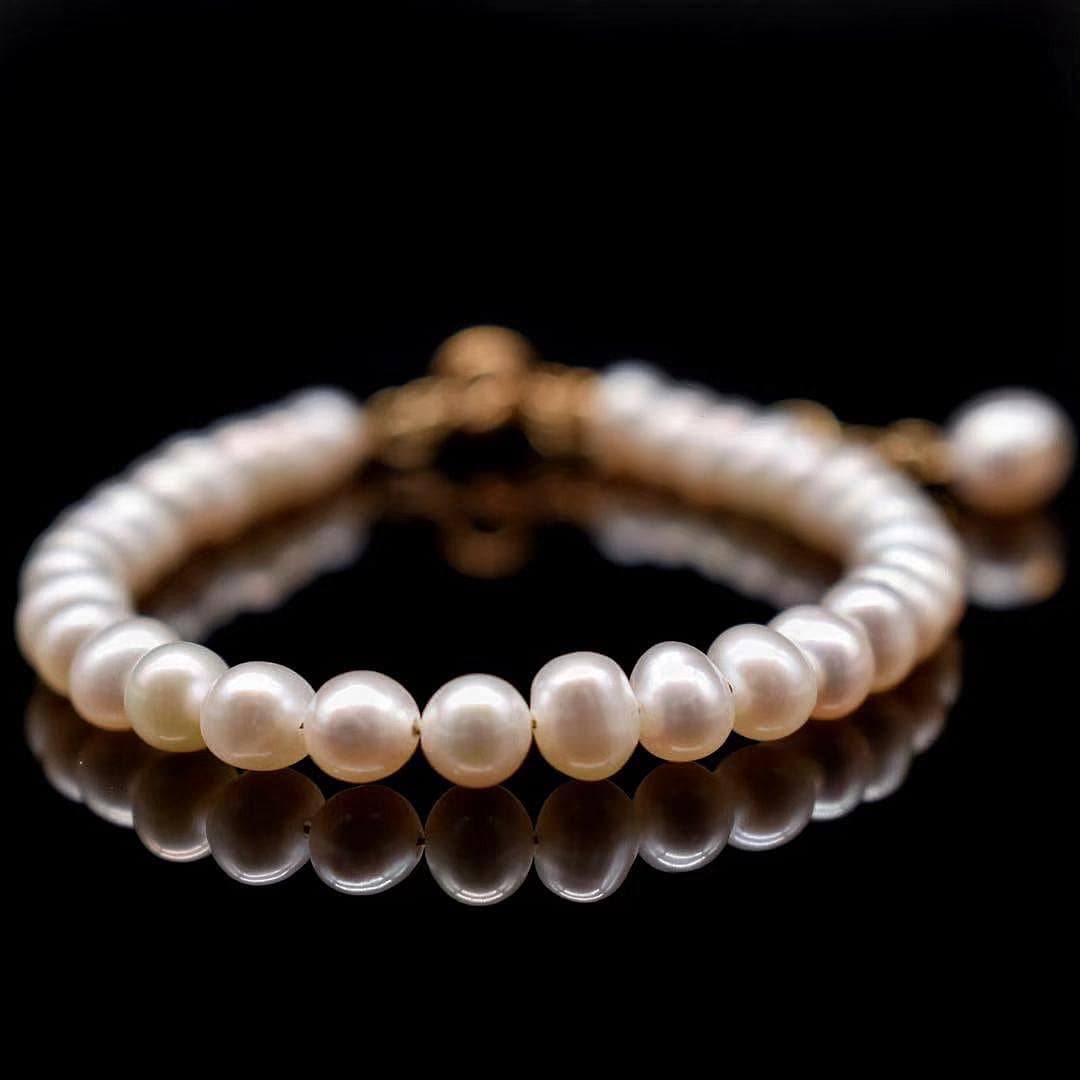 Freshwater Pearl Bracelet - Cat Paws - Akuna Pearls