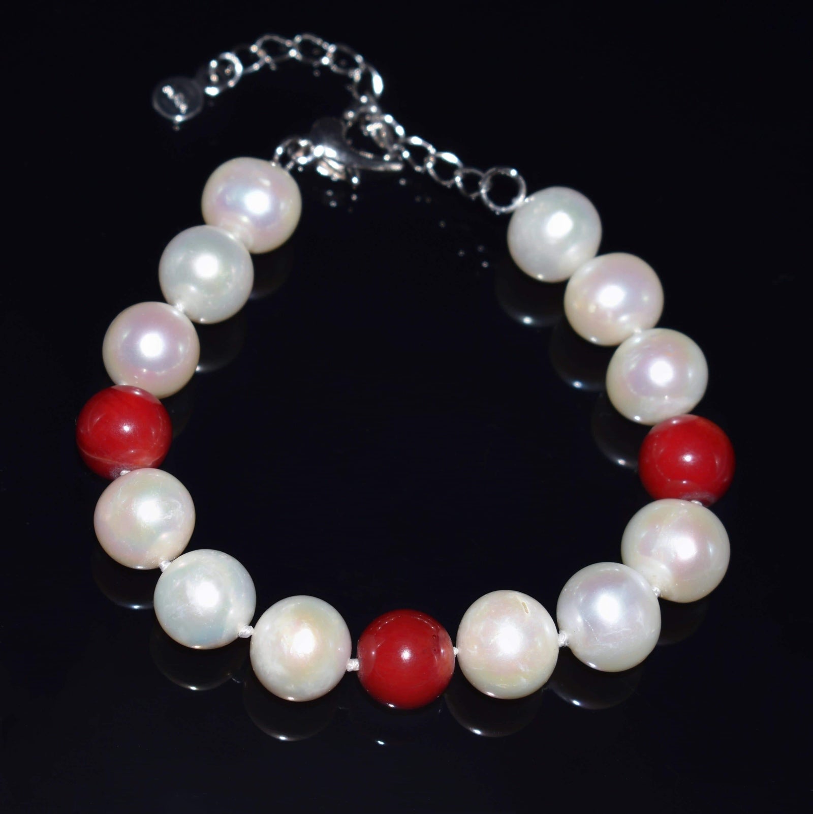 Classic Freshwater Pearl Bracelet - Rory - Akuna Pearls