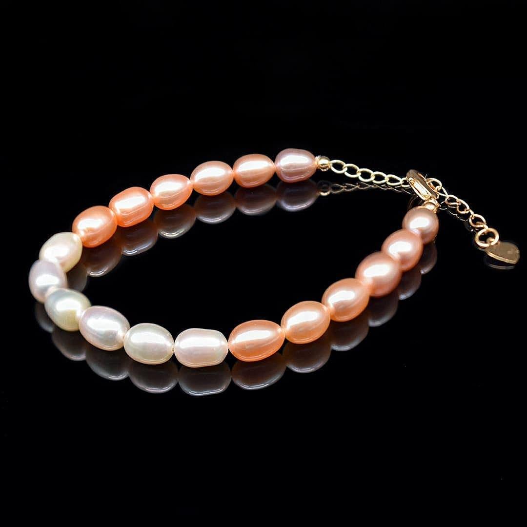 Freshwater Pearl Bracelet - Flamingo - Akuna Pearls