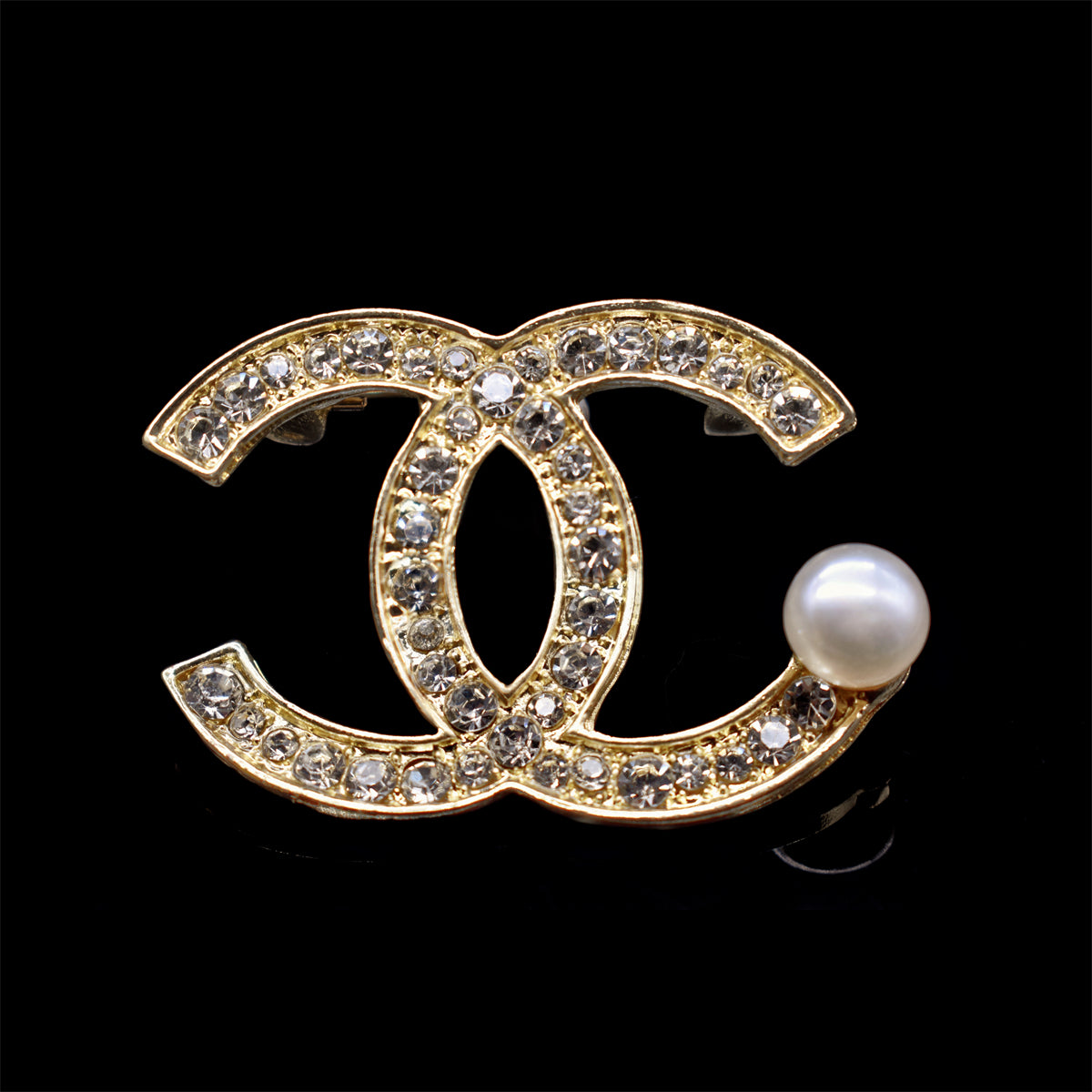 Freshwater Pearl Brooch - CC - Akuna Pearls