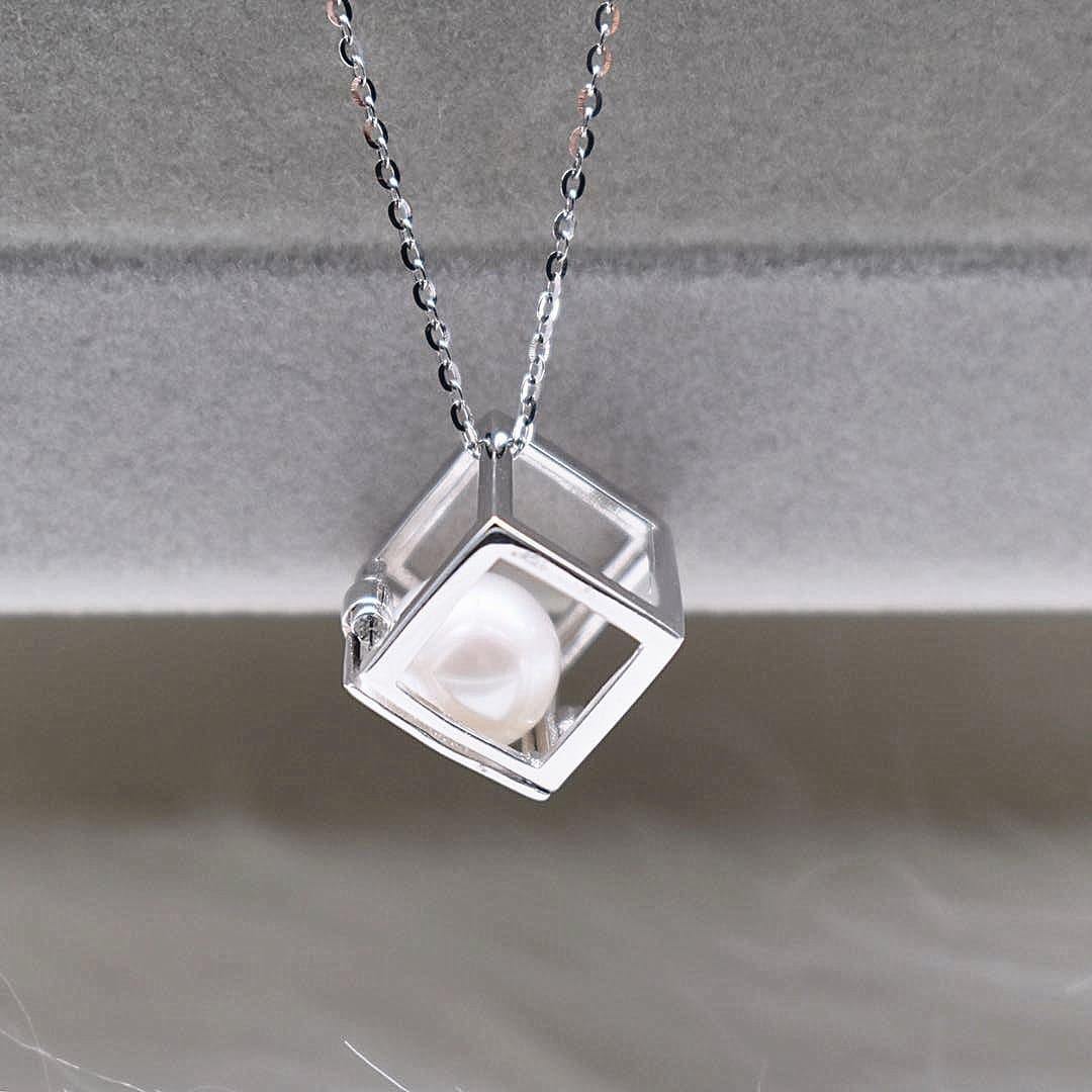 Freshwater Pearl Cage Pendant - Cube - Akuna Pearls