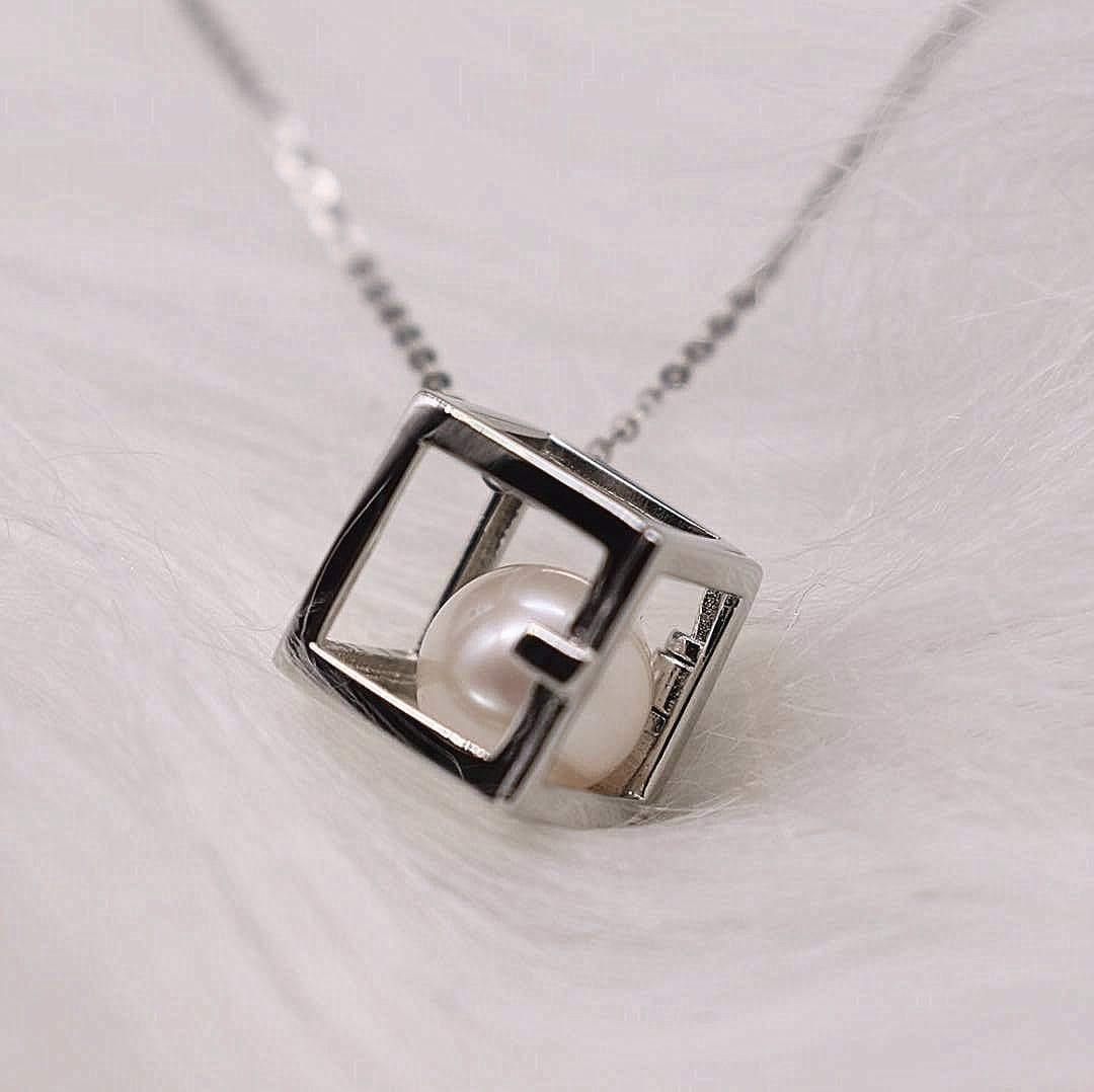 Freshwater Pearl Cage Pendant - Cube - Akuna Pearls