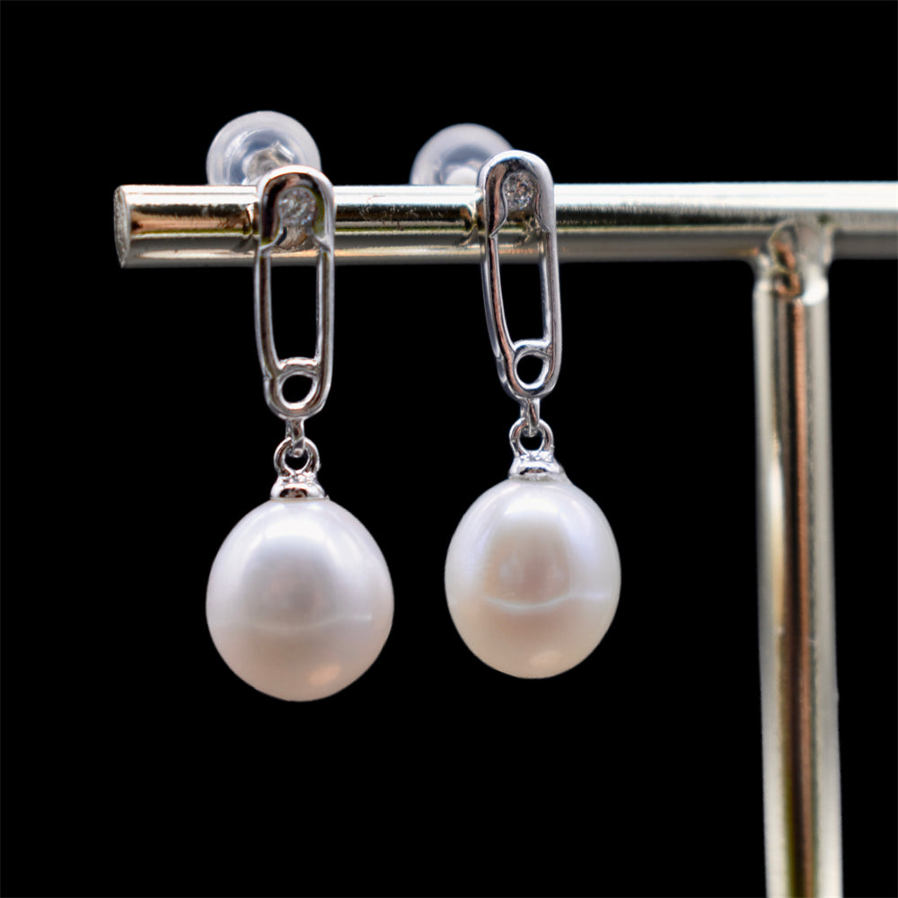 Freshwater Pearl Earrings - Cliona - Akuna Pearls