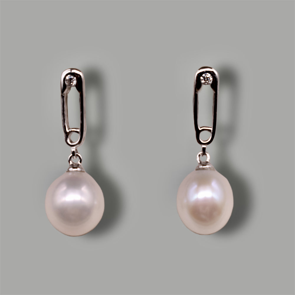 Freshwater Pearl Earrings - Cliona - Akuna Pearls