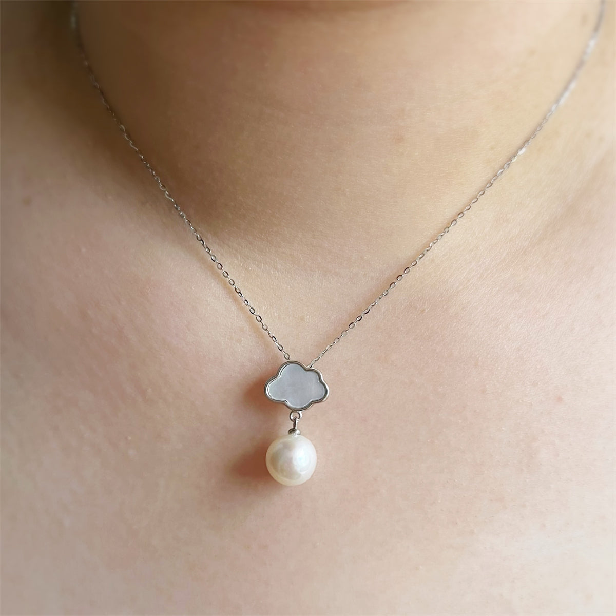 Freshwater Pearl Pendant Necklace - Cloud - Akuna Pearls