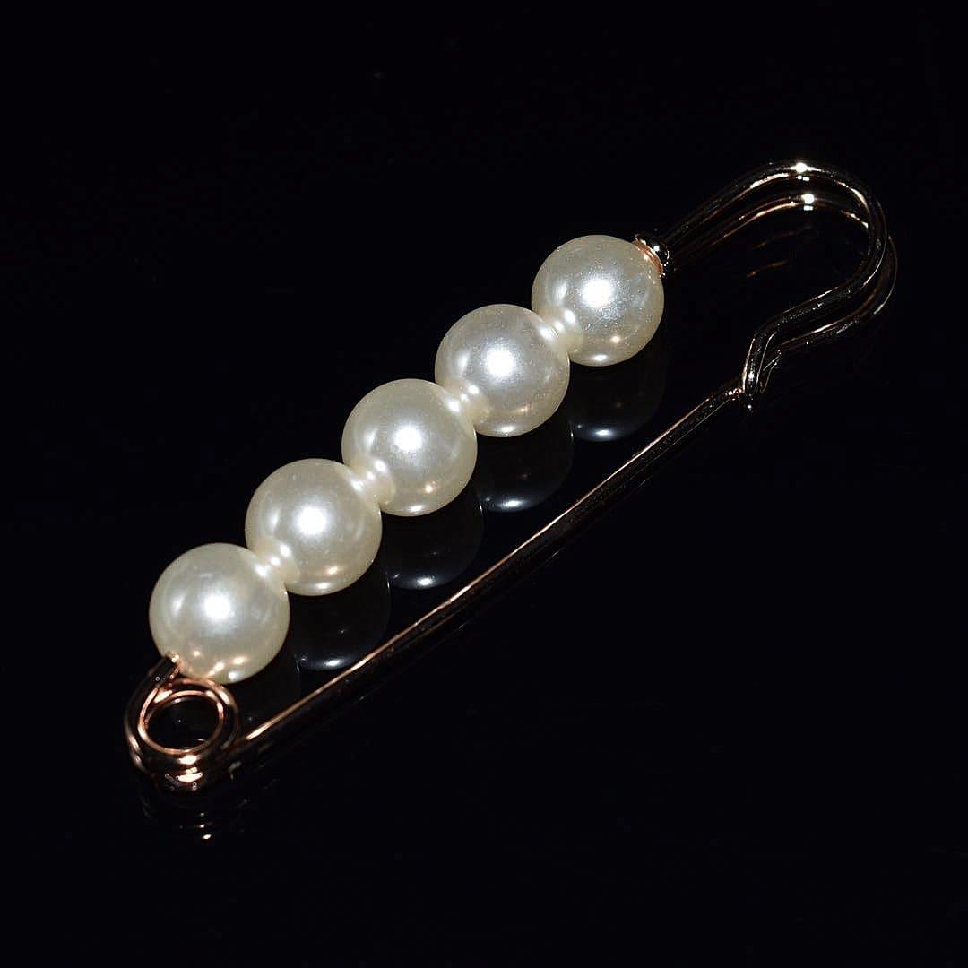 Faux Pearl Fashion Pin - Gold Safety Pin Design - Akuna Pearls