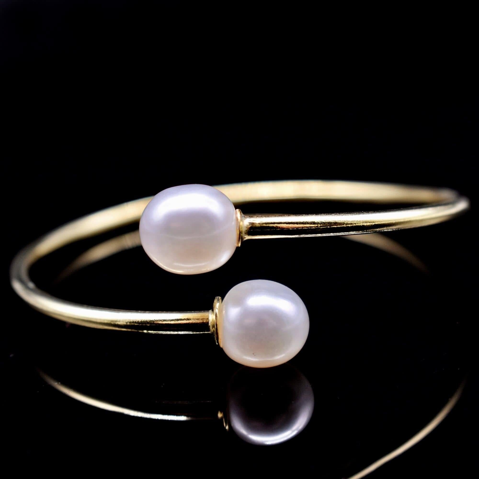 Freshwater Pearl Bangle - Ultimate I - Akuna Pearls