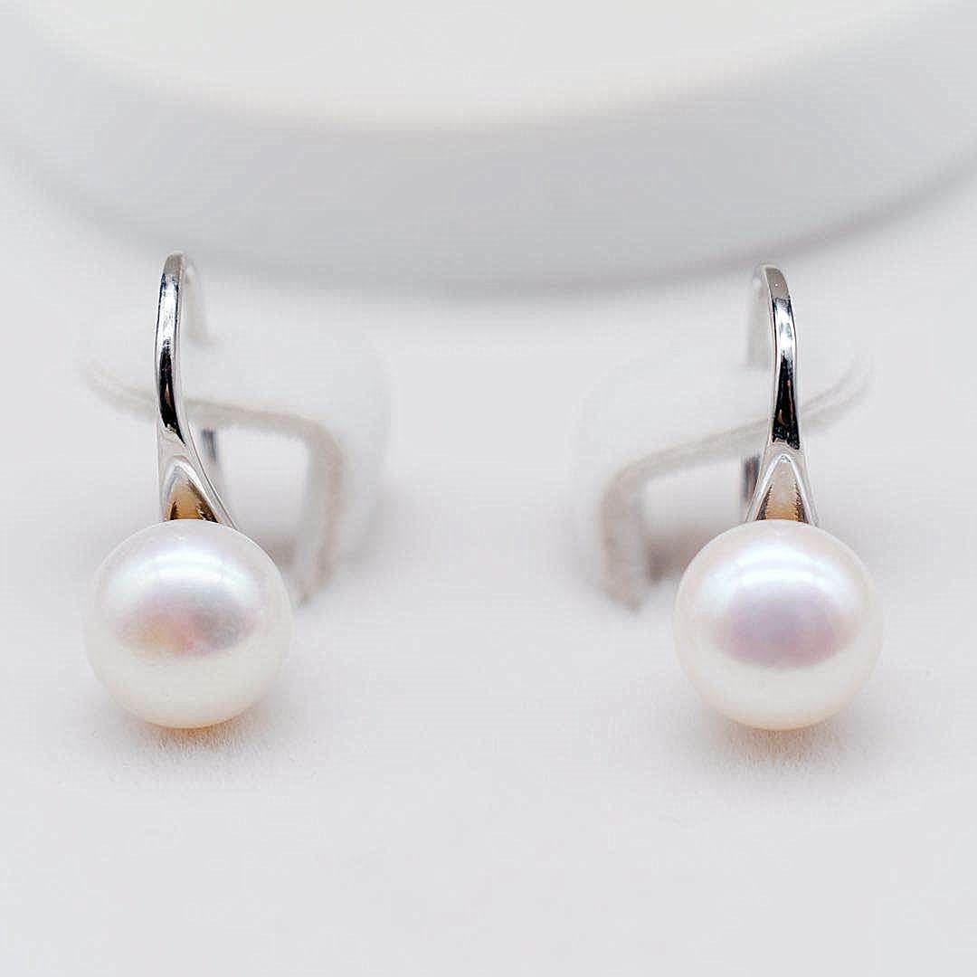 Freshwater Pearl Hook Earrings - High Heel - Akuna Pearls