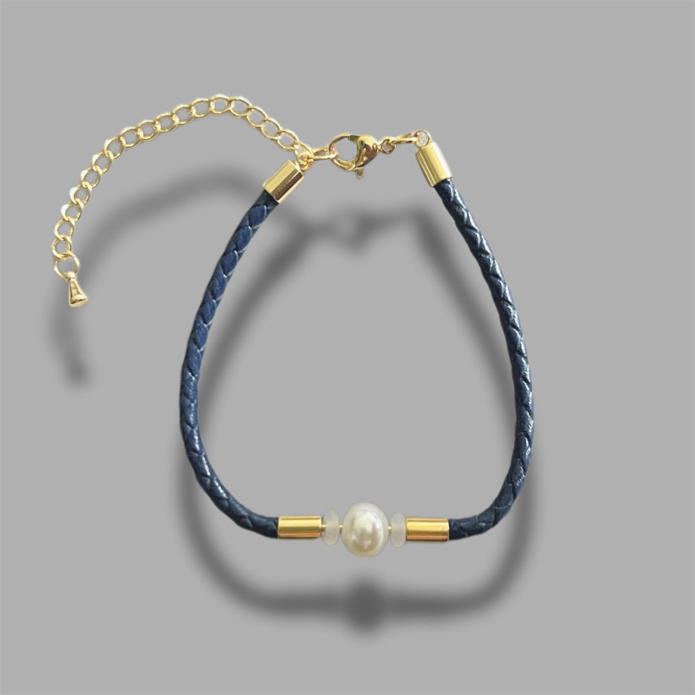 Freshwater Pearl Leather Bracelet - Claire - Akuna Pearls